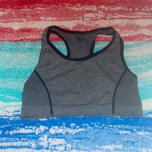 Sports bra size S